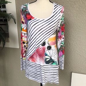 Michael Tyler Stripes & Floral Design Tunic Size M